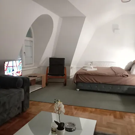 Bella Notte Apartman Ni
